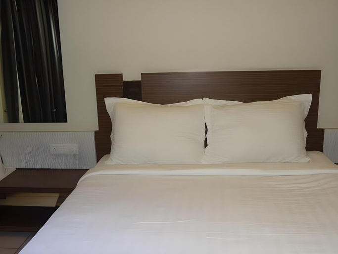 Bedroom 2, Hotel Sheela Shree Plaza, Jhansi