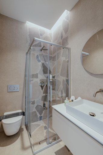 Bathroom 3, SEMIRAMIS Luxury Apartments, Attica