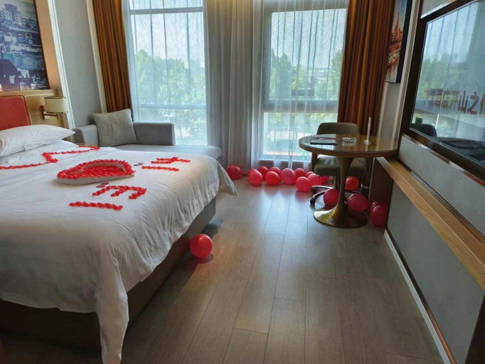 Bedroom 2, Vienna Hotel Jiangsu Suining Qingnian Road, Xuzhou