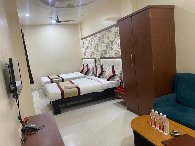 Bedroom 3, OYO 30090 Hotel New Grand, Deoghar