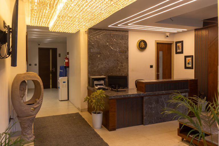 Public Area 3, Divine Peak, Hoshangabad