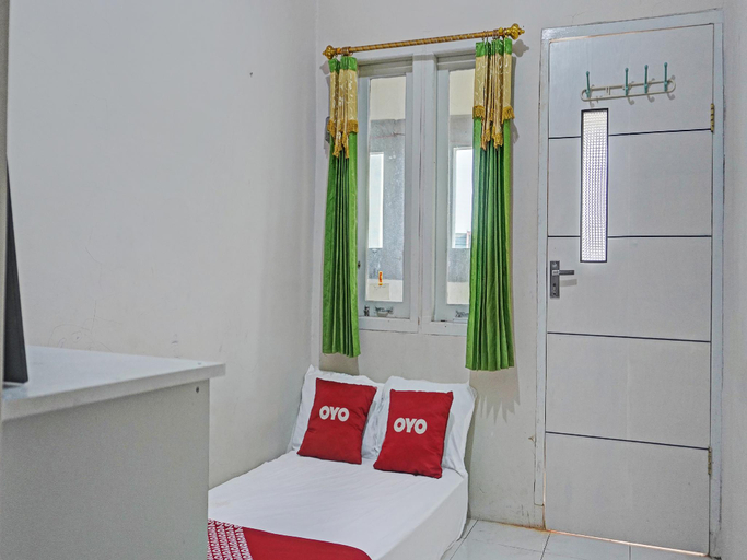 Others 2, OYO Life 92684 Kost Mutiara Nirwana, Karawang