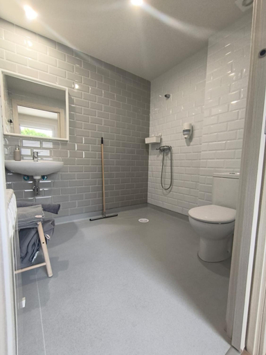 Bathroom 3, La Rinconada, Burgos