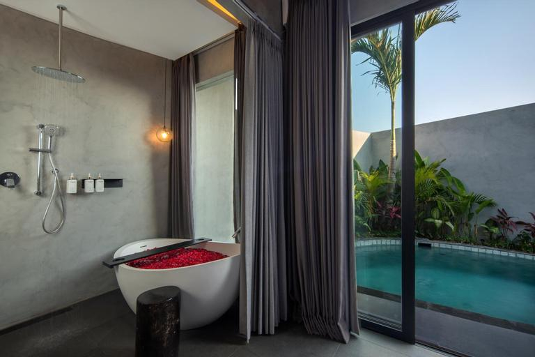 Bathroom 5, Je Ne Sais Quoi, Seminyak, Badung