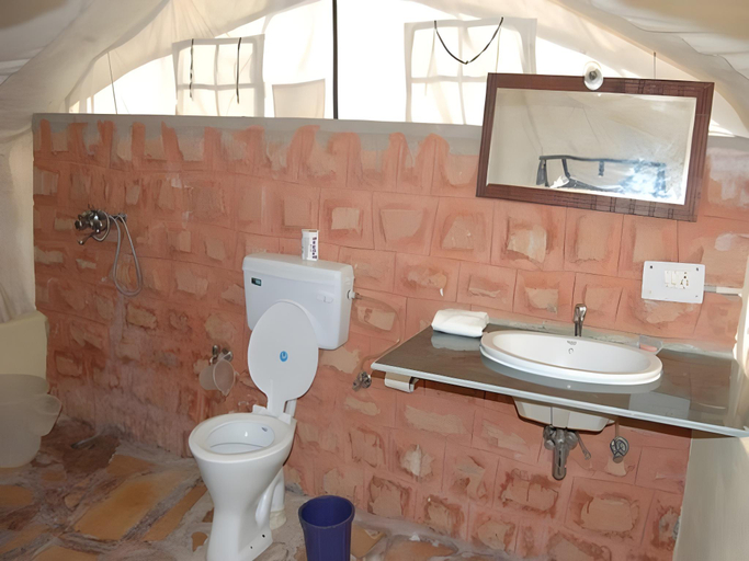 Bathroom 2, Safari Camp Osian Resort, Jodhpur