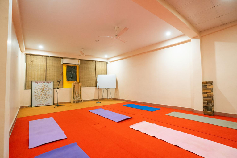 Bedroom 3, Hotel Chakrah By Hermitage Rishikesh, Garhwal
