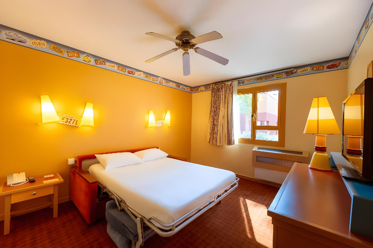 Bedroom 2, Disney's Hotel Santa Fe®, Seine-et-Marne