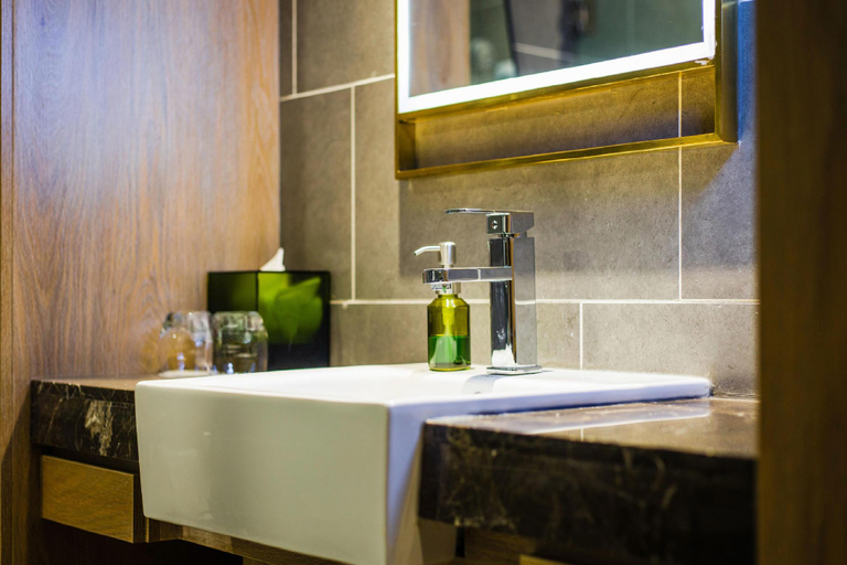 Bathroom, Atour Light Hotel Linfen Xiangyang West Road, Linfen