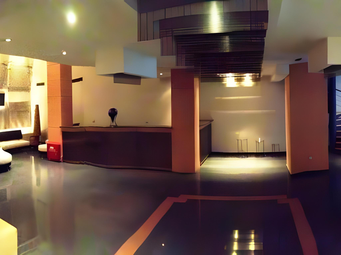Others 4, Olympic Hotel – Piraeus, Attica
