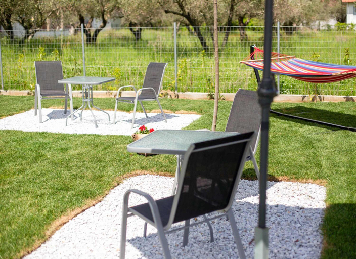 Garden 4, Aigli Garden Getaway, Steps From Vrasna Beach, Central Macedonia