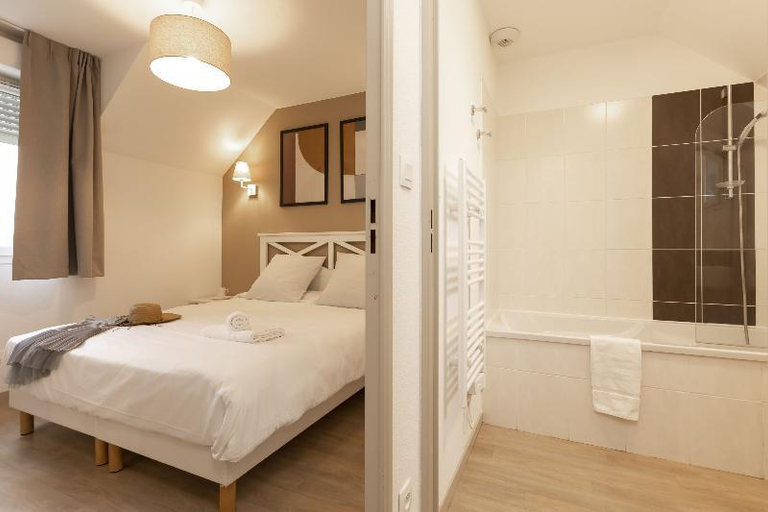 Bedroom 3, Résidence Odalys Domaine des Côteaux de Sarlat, Dordogne