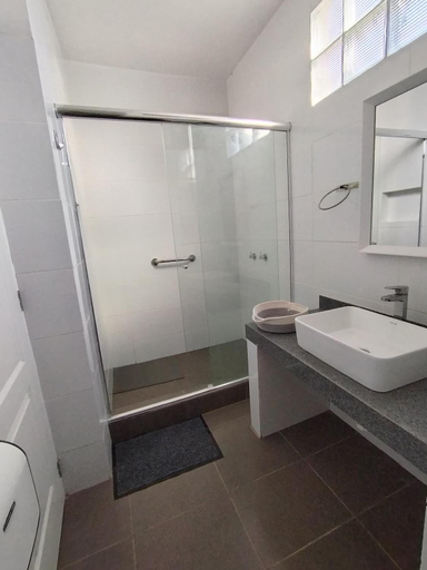 Bathroom 4, Prim Hotel Vichayito, Talara