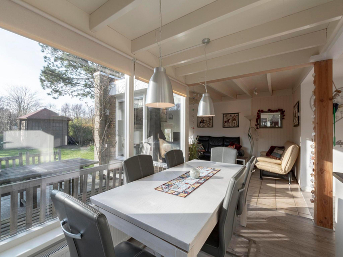 Others 5, Duinland 183 bungalow with large garden, Zijpe