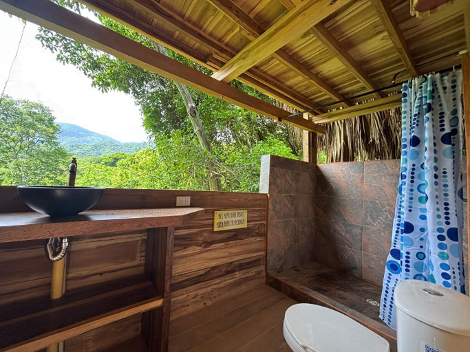 Bathroom 2, Finca Carpe Diem Ecolodge, Santa Marta (Dist. Esp.)