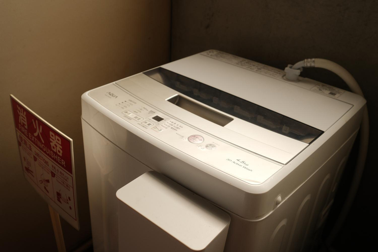Bathroom 3, Japan's Oldest Remaining Company Housing -Ikuno Stay, Asago
