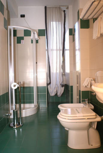 Bathroom 4, Hotel Dock Milano, Torino