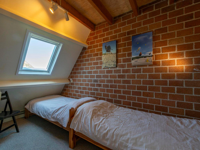 Bedroom 2, Abbestederweg 24A holiday home in Callanstoog, Zijpe