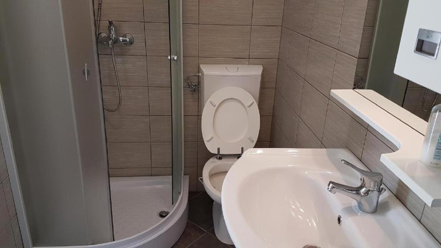 Bathroom 3, San Lorenzo Villas Residence, Umag