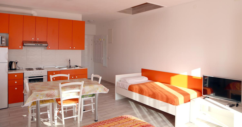 Bedroom 2, Apartments Laura, Krk