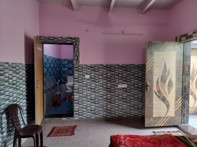 Bedroom 2, Shri Krishna Kunj homestay , Mathura