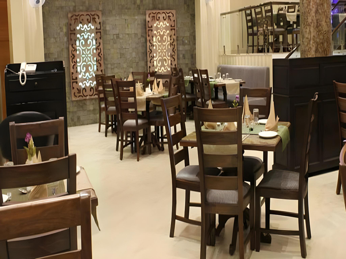 Food & Drinks 5, Hotel The Radiant Star, Jaipur