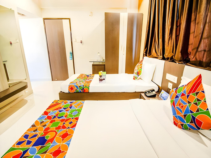 Bedroom 3, FabHotel Prime Sanket Inn, Pune