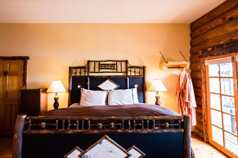 Bedroom 2, Bar N Ranch, Gallatin