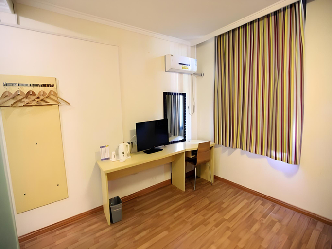 Others 5, 7 Days Inn Nanchang Bayi Square Railway Station, Nanchang