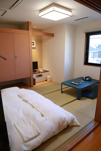 Bedroom 3, Hotel Crown Hills Arakawaoki, Tsuchiura