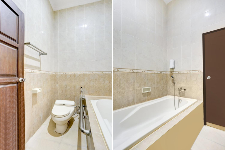 Bathroom 4, Hotel Ratu, Denpasar