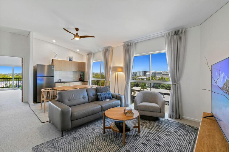 3, Incredible Beachside Penthouse-RIVA11, Maroochy - Mooloolaba