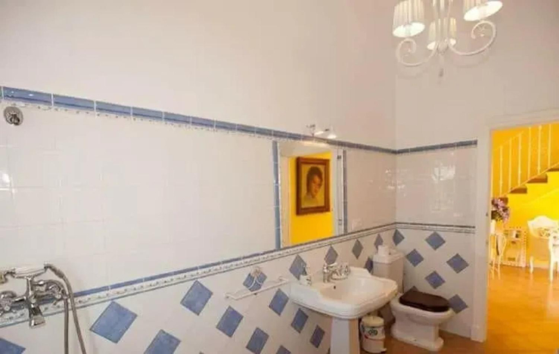 Bathroom 4, Elegant Villa in Algar with Private Pool, Cádiz