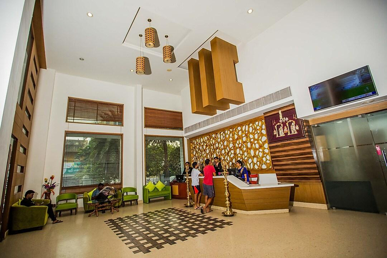 Others 4, Hotel Shelter, Chennai