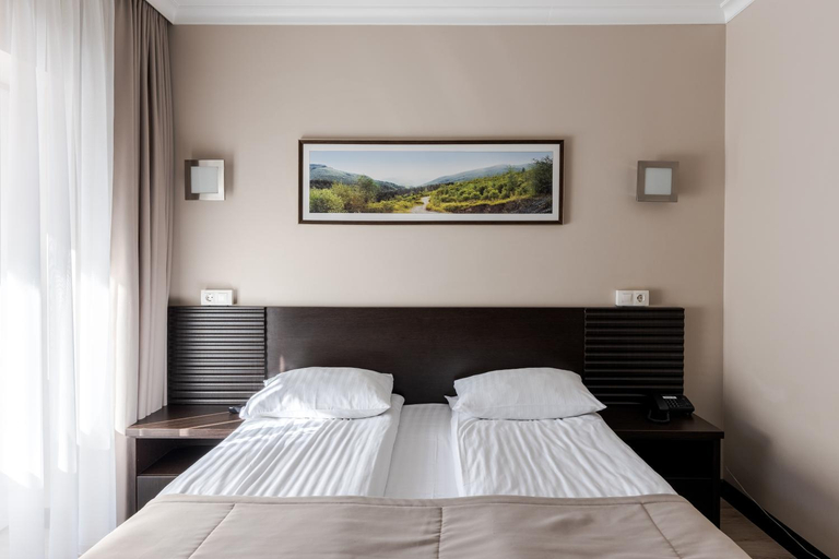 Bedroom 2, Marmaros Apart-Hotel & Spa, Nadvirnians'kyi