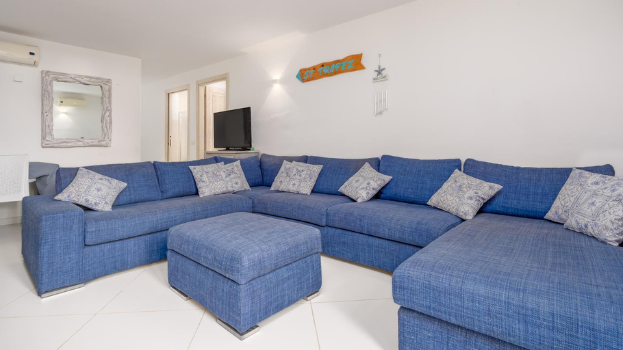Others 2, VILLA TYPHA 10, Emma Villas, Olbia-Tempio