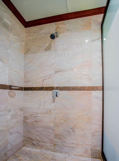Bathroom, The Uncle beach resort and Seaside residence, Bang Saphan Noi