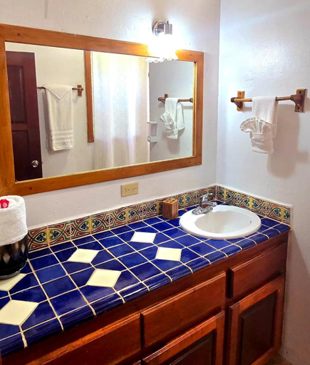 Bathroom 3, Tranquility Bay Resort