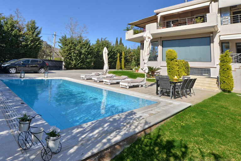 Sport & Beauty 2, Villa Constangie, Attica