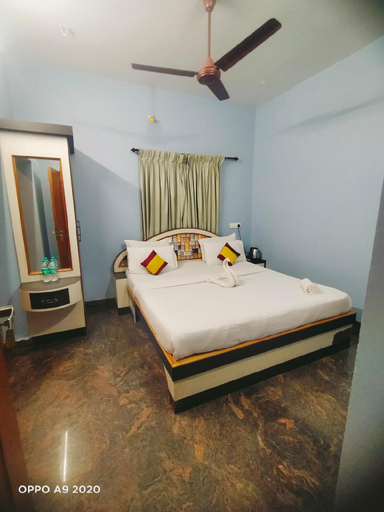 Bedroom 4, Royal Garden Yercaud, Salem