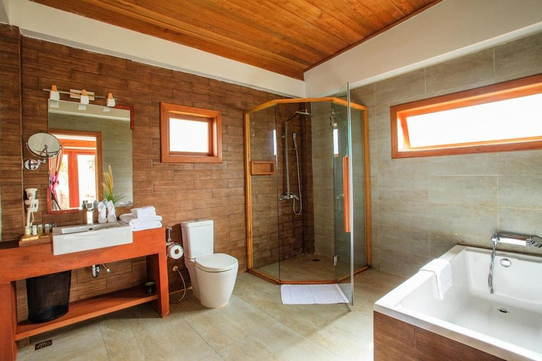 Bathroom, Mayura Hill Resort, Saen Monourom