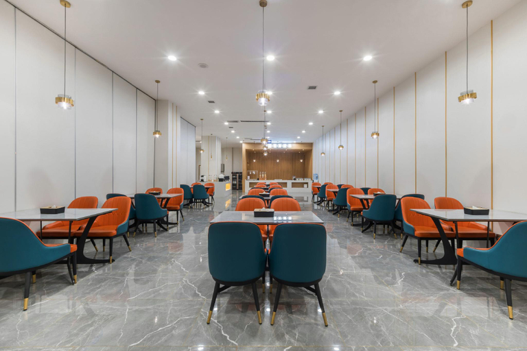 Food & Drinks 5, Starway Hotel Korla Shihua Avenue, Bayin'gholin Mongol