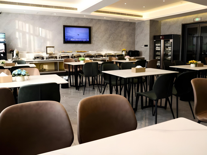 Food & Drinks 2, Green Tree Inn Shache County Lvcheng Times Plaza, Kashgar