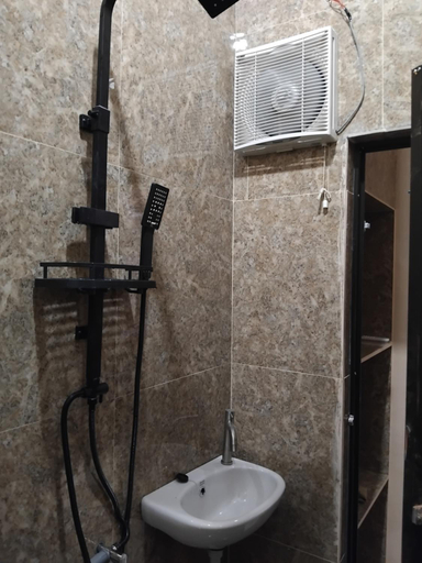 Bathroom 3, Diara Bungalow, Sabang