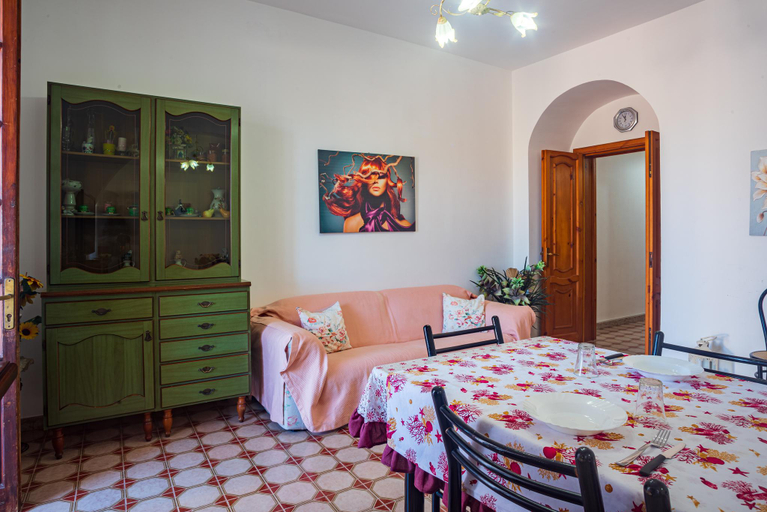 5, Casa Arianna, apartment a few steps from the sea, Lecce