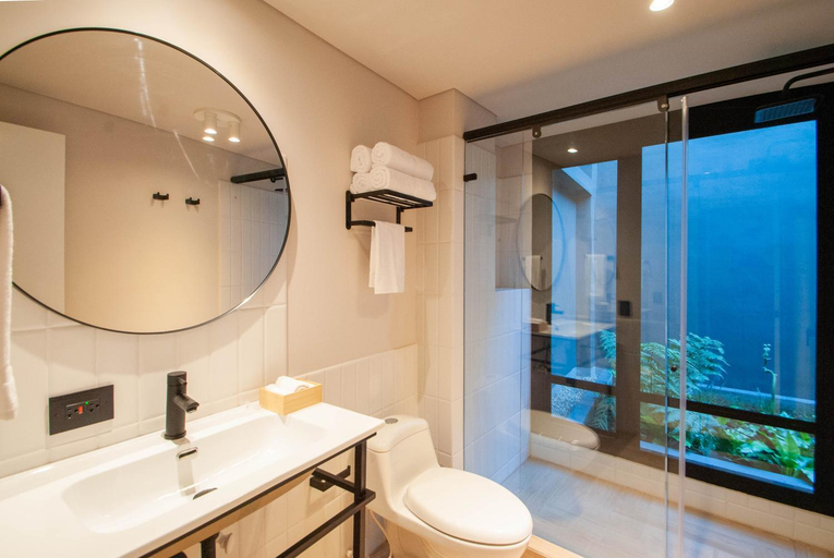Bathroom 4, BloomHouse Parkway, Santafé de Bogotá