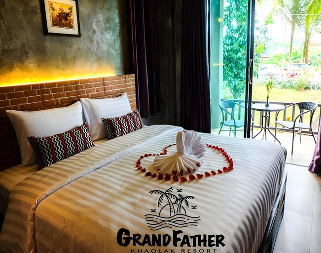 Bedroom 3, Grandfather Khaolak Resort, Takua Pa