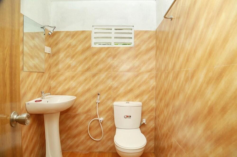 Bathroom, Gami Sewana, Weligama
