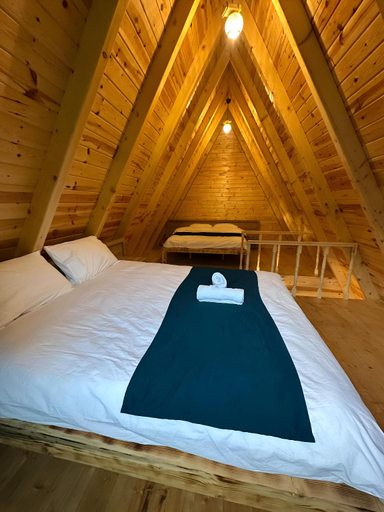 Bedroom 2, DereÜstü ve Gökçe Bungalov Evleri, Ardeşen