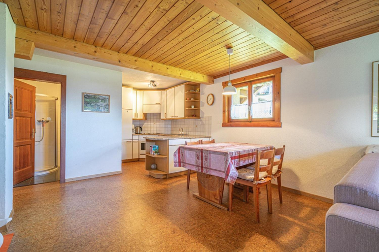 Others 3, Chalet Leiggener, Brig