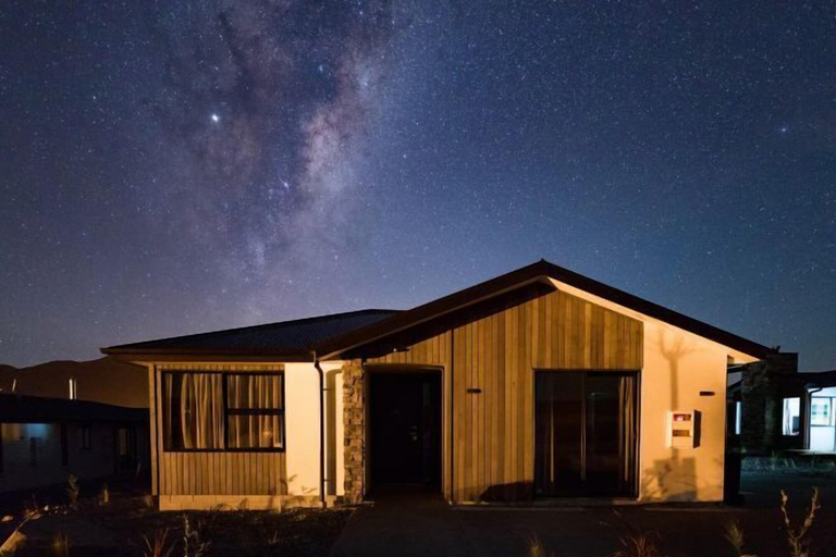 Exterior 4, Kingfisher lodge, Mackenzie